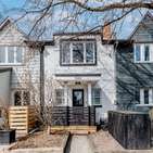 Photo of 1584 Dundas Street East