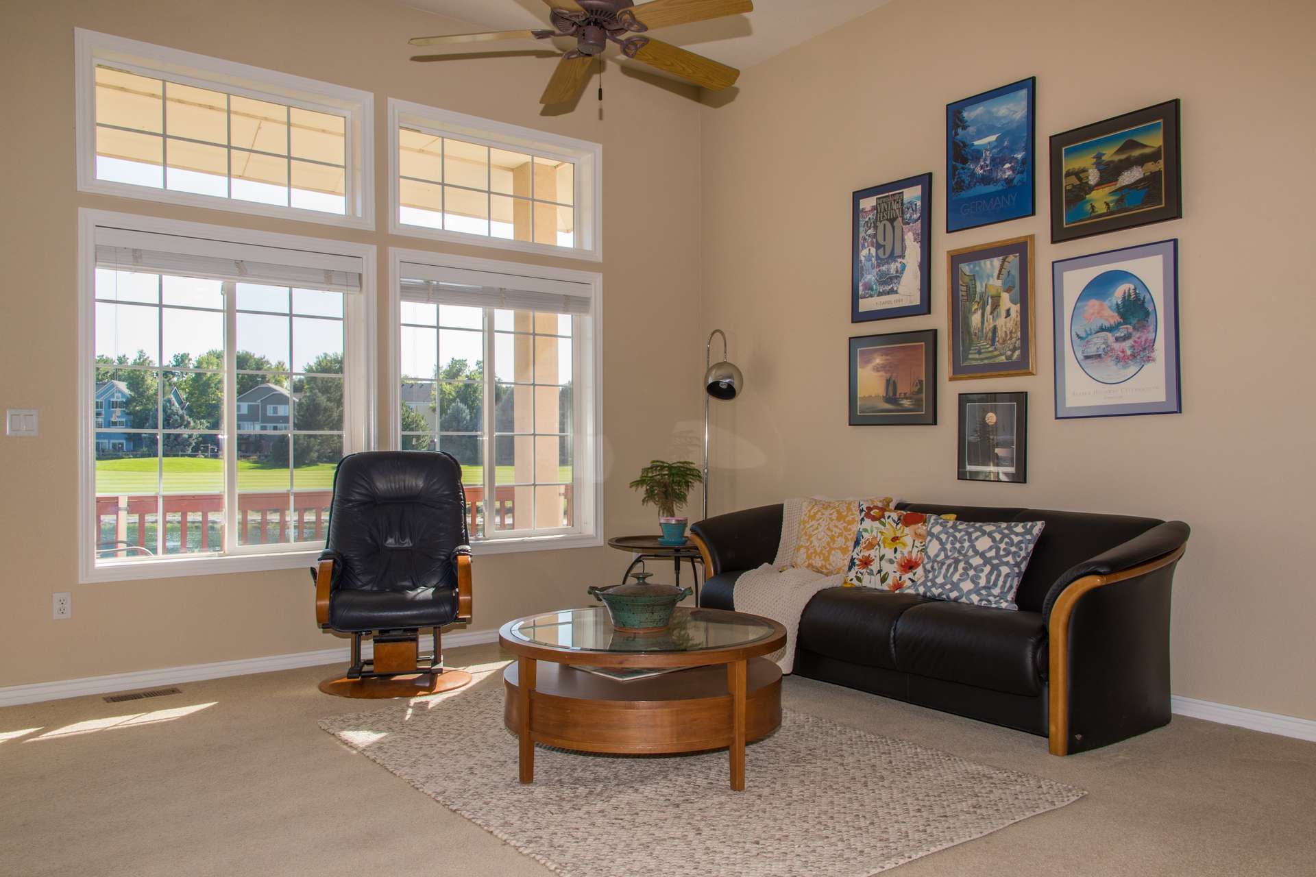 10 of 30. South facing family room