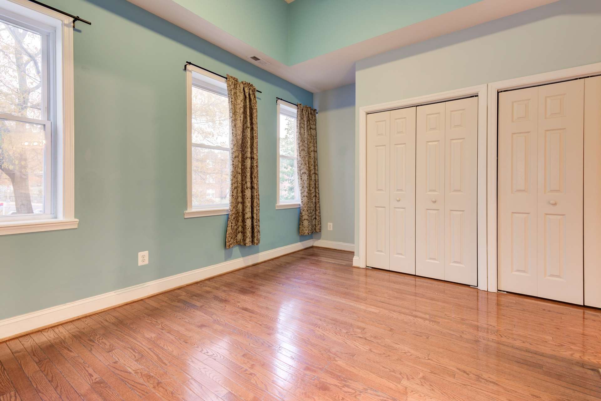 18 of 42. Primary Bedroom
