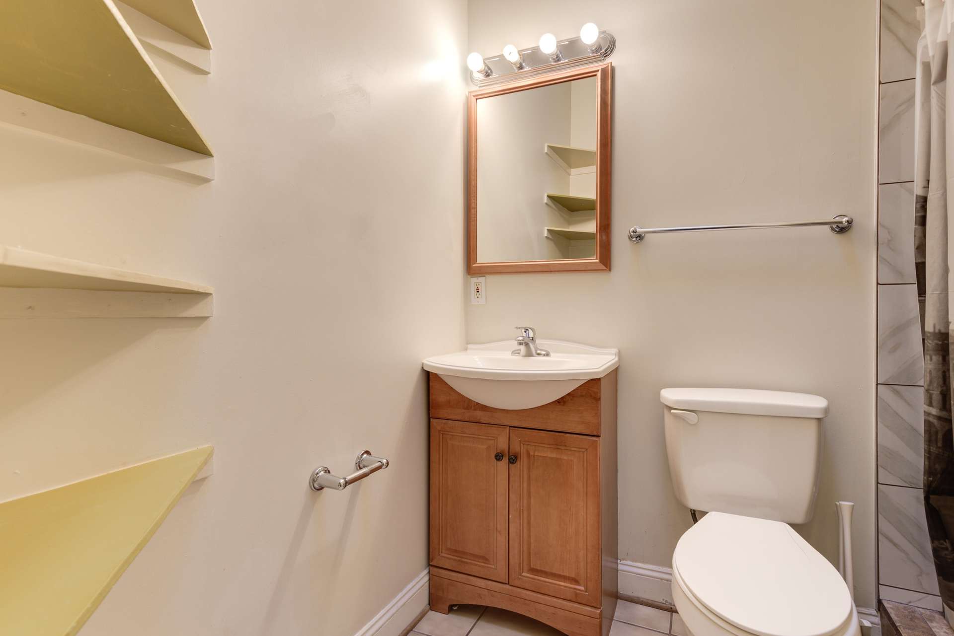 20 of 42. Primary Bath