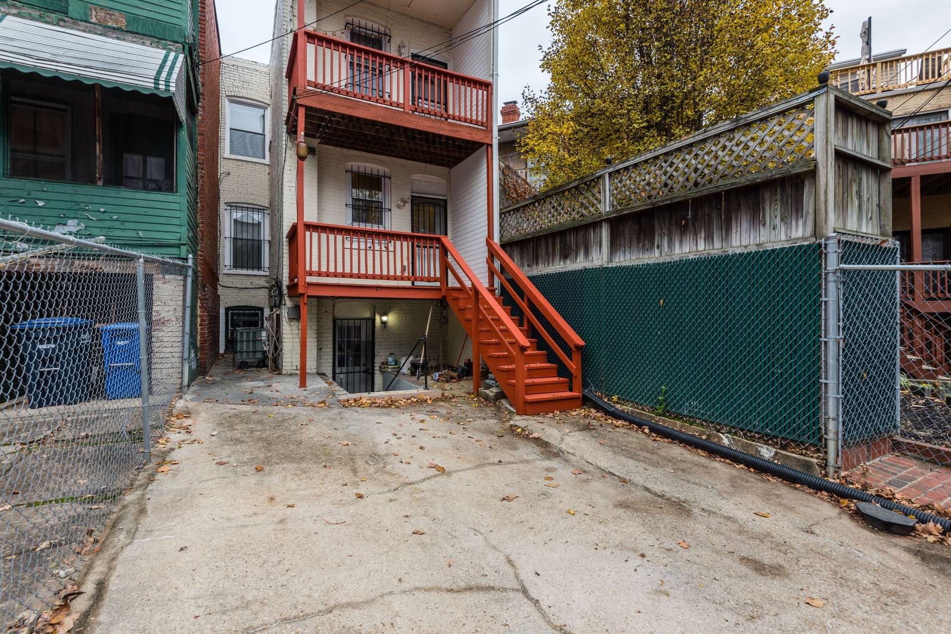41 of 42. Rear Parking Pad