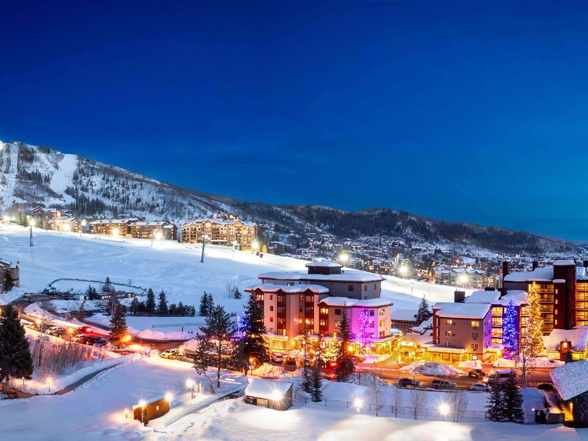 6 of 27. Panoramic views of the resort and south valley at night time