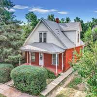 Large Lot in the heart of Boulder