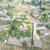 Charming Niwot home on large lot and no HOA