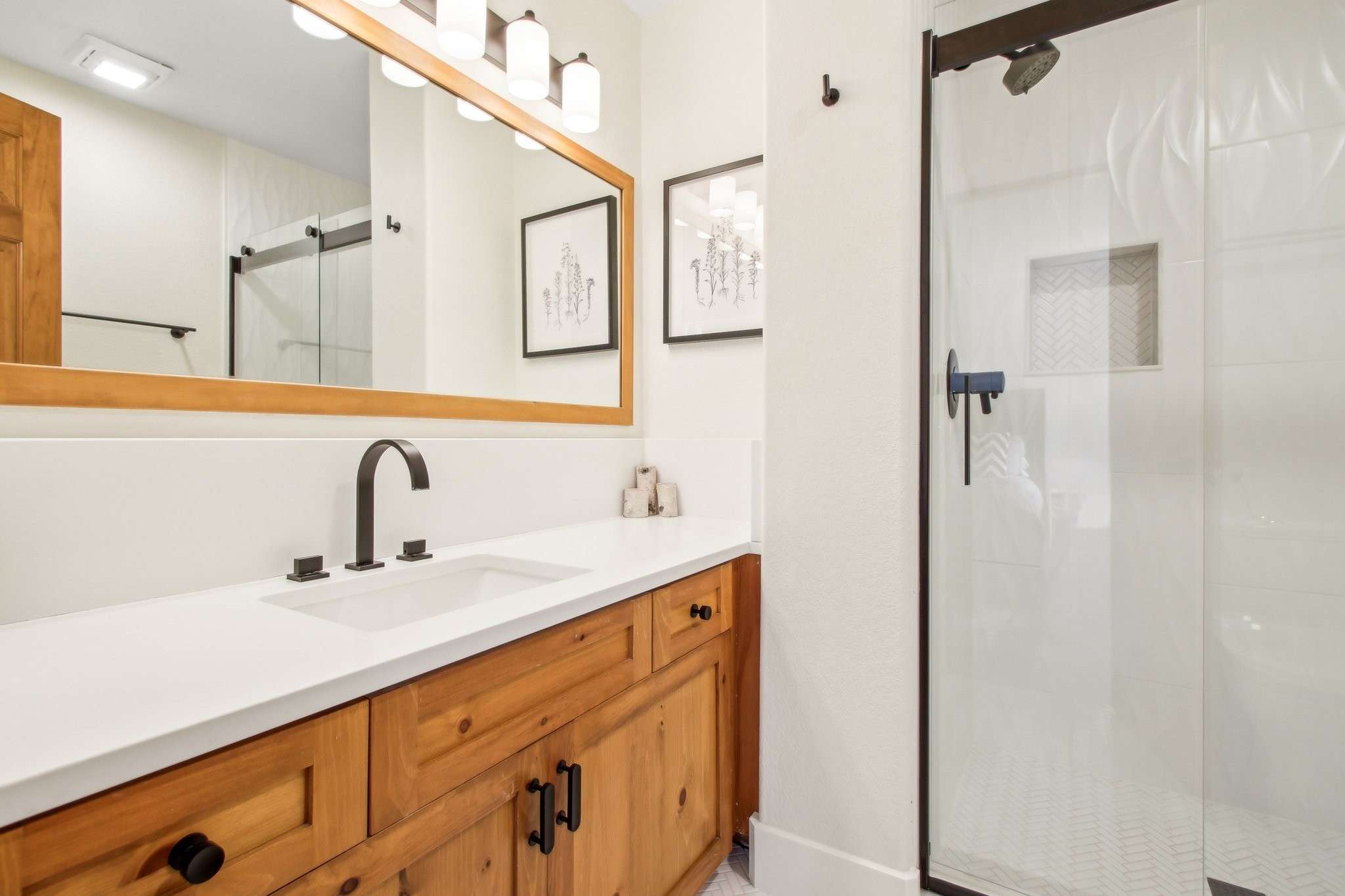 38 of 89. Main Level En-Suite Bath