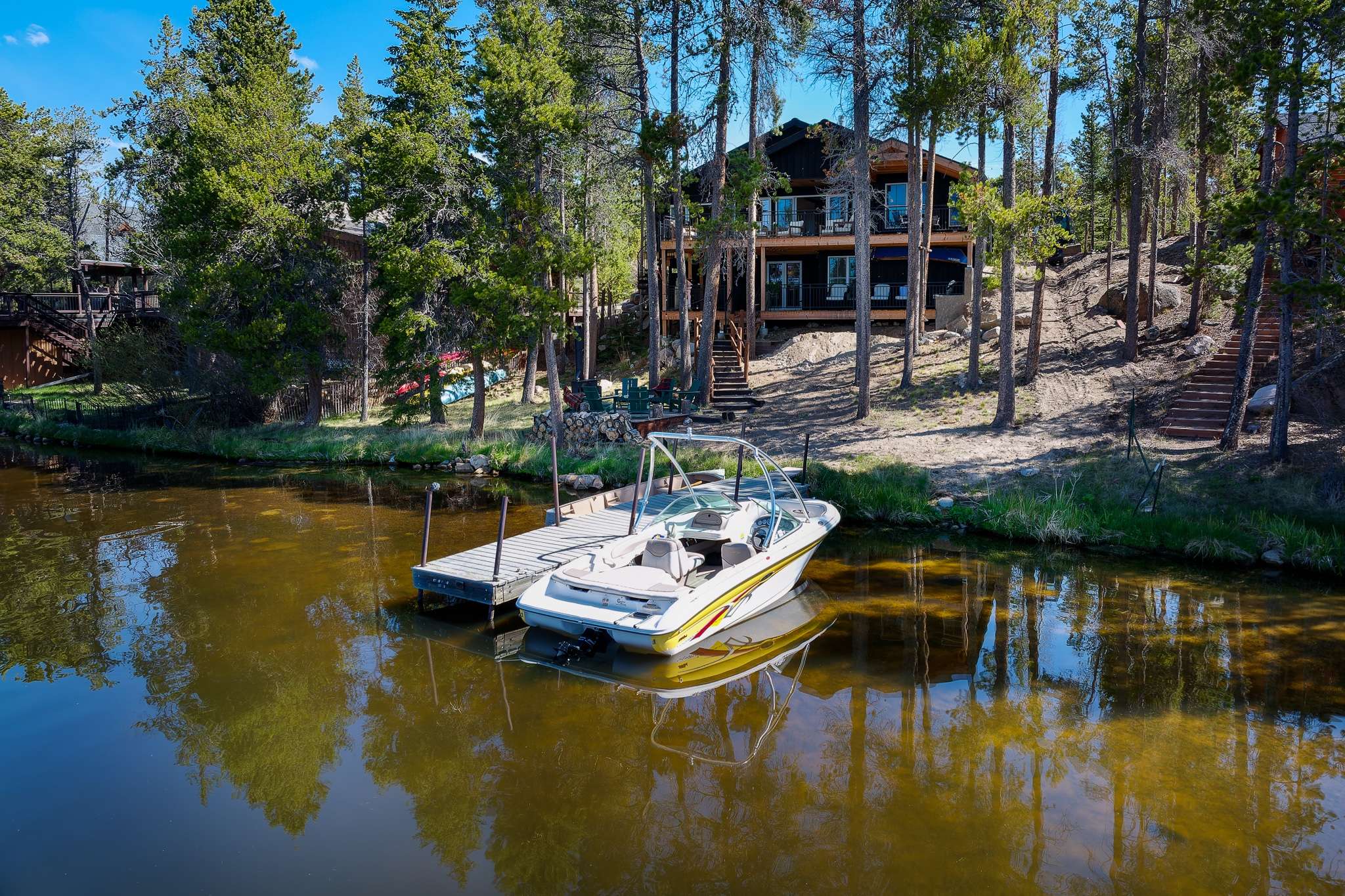 51 of 53. Location & Boat Dock