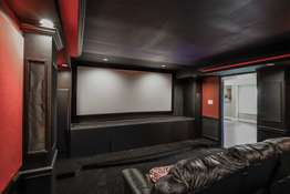 125 Inch Cinema Screen