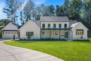 Beautiful Modern Farmhouse