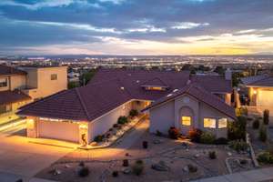 Custom Home in Sandia Foothills