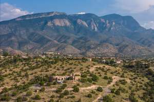 Placitas Homesteads with Endless Views!