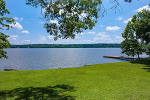 Adorable Fisherman's Cottage on Lake Oconee!