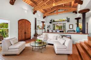 Artisan Estate meets Waterwise Horticultural Paradise