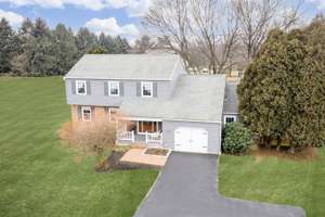 SOLD! Downingtown Schools & Cul-De-Sac Setting