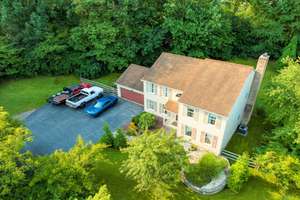 True Oasis in Garnet Valley! Chartwell Community!