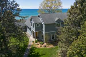 Welcome to Lake Michgian Paradise!