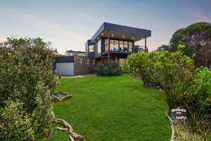 Award Winning Architectural Inverloch Beach House