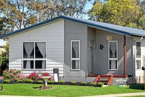 Perfectly Located Corinella Beach House