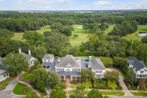 Impressive Estate in Daniel Island's Parkside