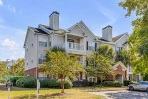 Convenient West Ashley Condo