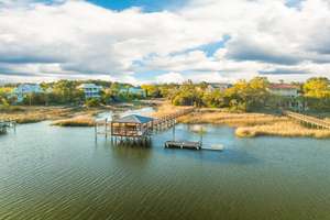 Deep Water Estate Rich in Offerings
