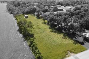Prime Builder Opportunity on Oversized Lot — 1.236 Acres in the Heart of Kaufman