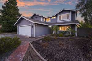 Charming Benicia Gem! Spacious 4-Bedroom Home on Coveted Oxford Way