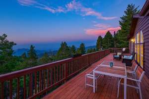 Enjoy 180º Views From The Peaks To The Plains