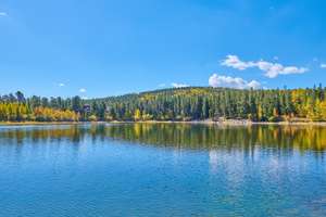 Bright, Open Home with Lakes, Trails & Park