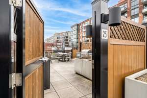 2 Bed 2 Bath with Private Rooftop Terrace in Luxurious Maxwell Building