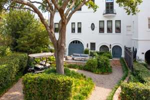 1850'S Carriage-style Home nestled in South of Broad Neighborhood