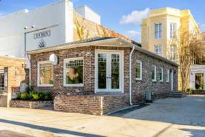 Completely Renovated Commercial Space on Meeting Street