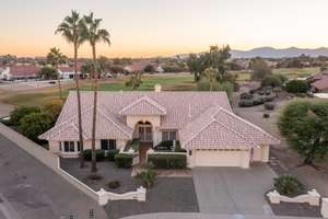 Luxury Golf Course Living in Sun City West