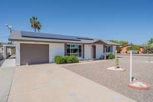 🌟 Fully Remodeled Sun City Home – Modern Comfort & Energy Savings!
