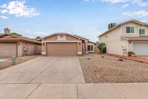 ✨ Welcome to Modern Comfort at 3613 W Camino Real, Glendale, AZ 85310