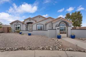 Desert Living, Redefined