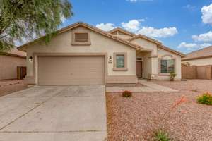 Stylish Comfort & Everyday Convenience in the Heart of Phoenix