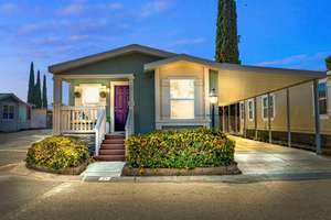 Effortless Living in Nature’s Backyard 
