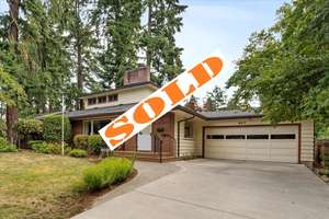 Charming 50's Ranch with Fab Upper Level in Vancouver