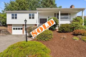 Classic Beaverton 60's Split w/Paid off Solar