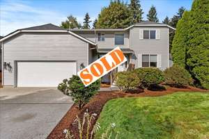 Traditional in Tualatin: Updates, Comfort & Privacy!