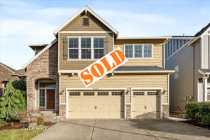 Noyes Construction Craftsman in North Bethany! 5 Bedrooms Incl. Bed/Bath on Main + Bonus Up