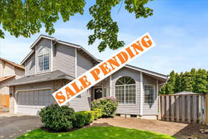 Discover this 3 Bedroom, 2.1 Bath Charmer in Tigard!