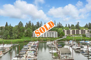 Exceptional Custom Luxury Sellwood Condominium Overlooking the Willamette River