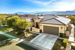 Views, Upgrades, and Character in Del Webb Rancho Mirage!