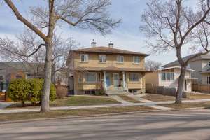 Immaculate half-duplex in highly desirable Allendale