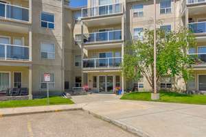 2 bedroom condo with great layout in Terra Losa
