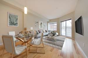 Downtown condo nestled in the heart of Oliver!