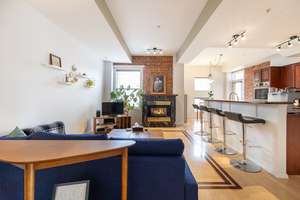 Beautiful 2 bedroom condo in Historic Building on Whyte Ave