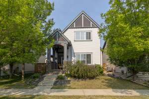 Beautifully upgraded 2 storey home in Secord