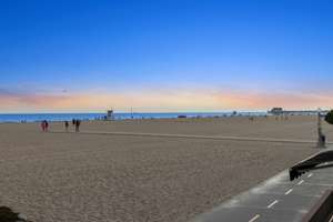 OCEANFRONT LIFESTYLE AWAITS YOU